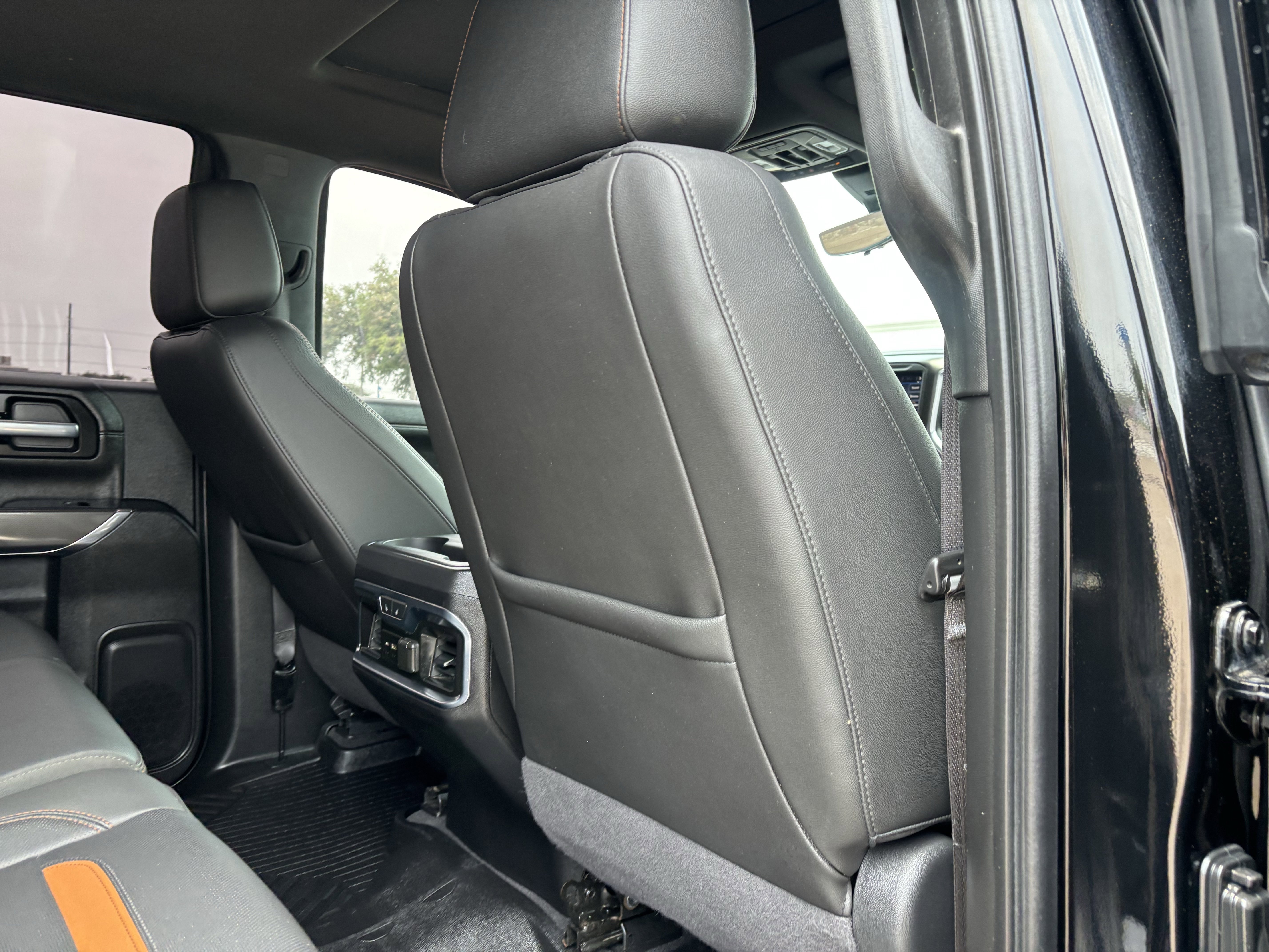 Used 2020 GMC Sierra 1500 AT4 w/ AT4 Premium Package AWD/4WD image 21