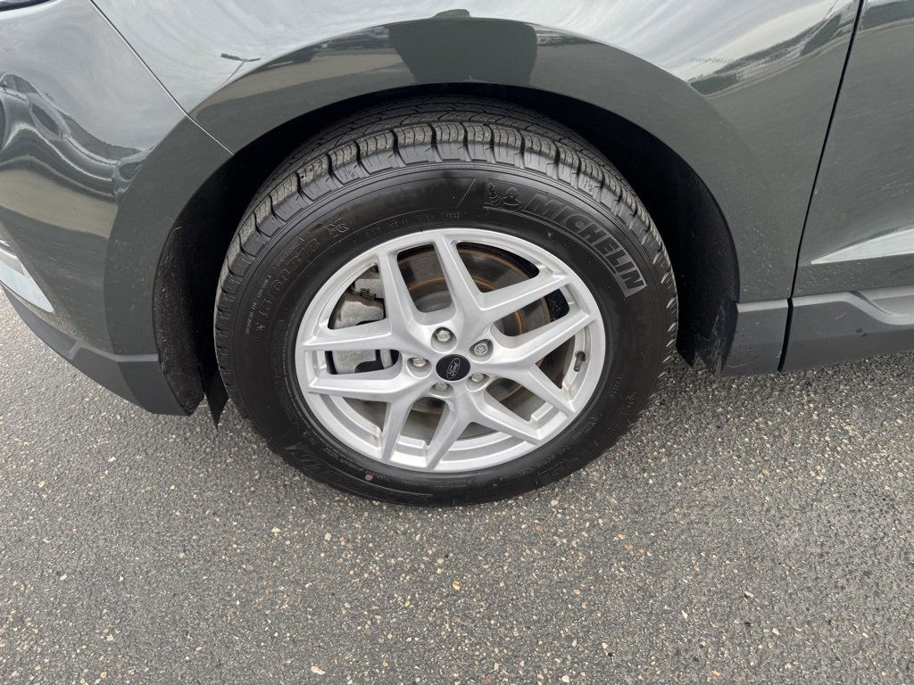 Certified 2024 Ford Edge SEL w/ Convenience Package image 13