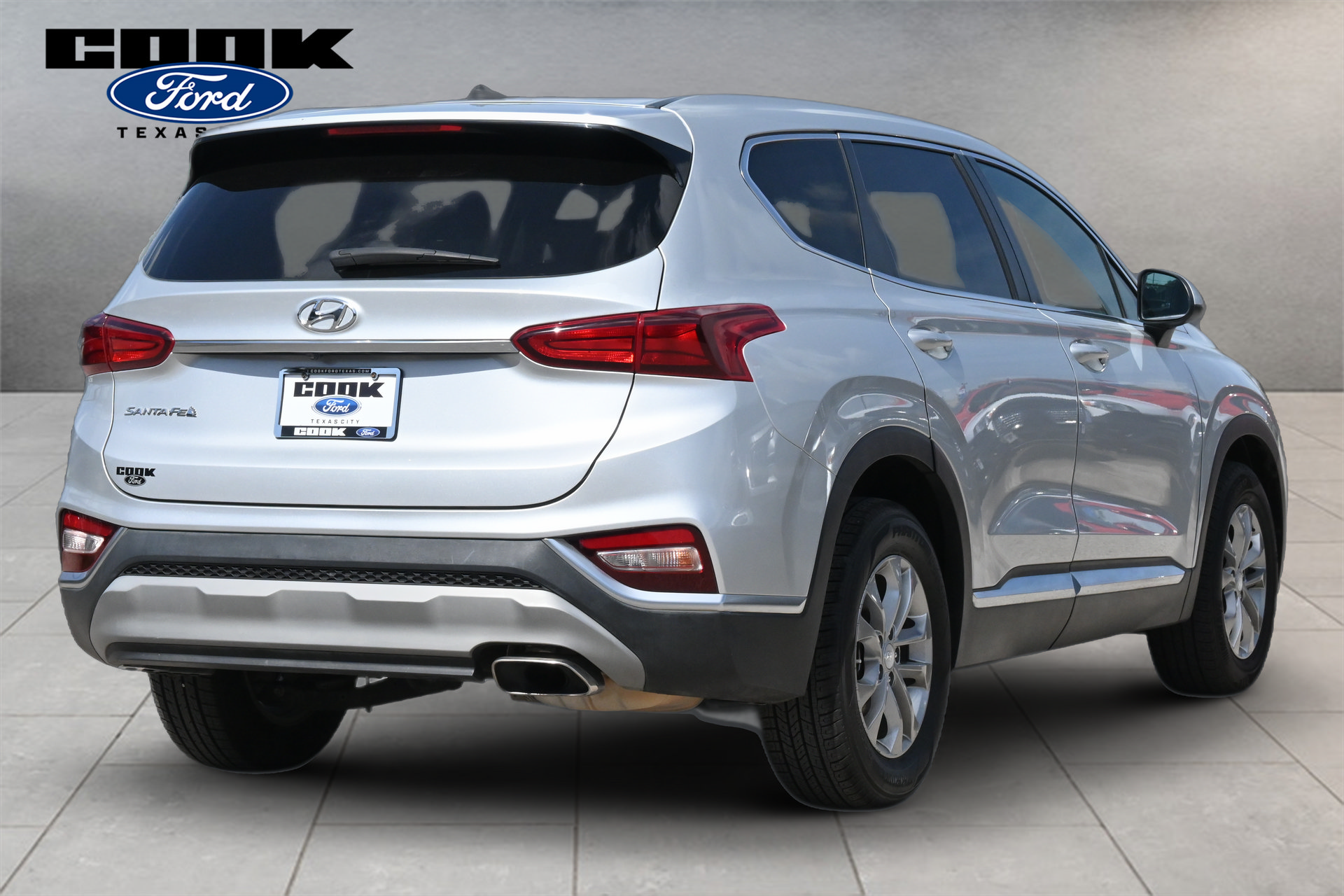 Used 2020 Hyundai Santa Fe SE w/ Cargo Package FWD image 3