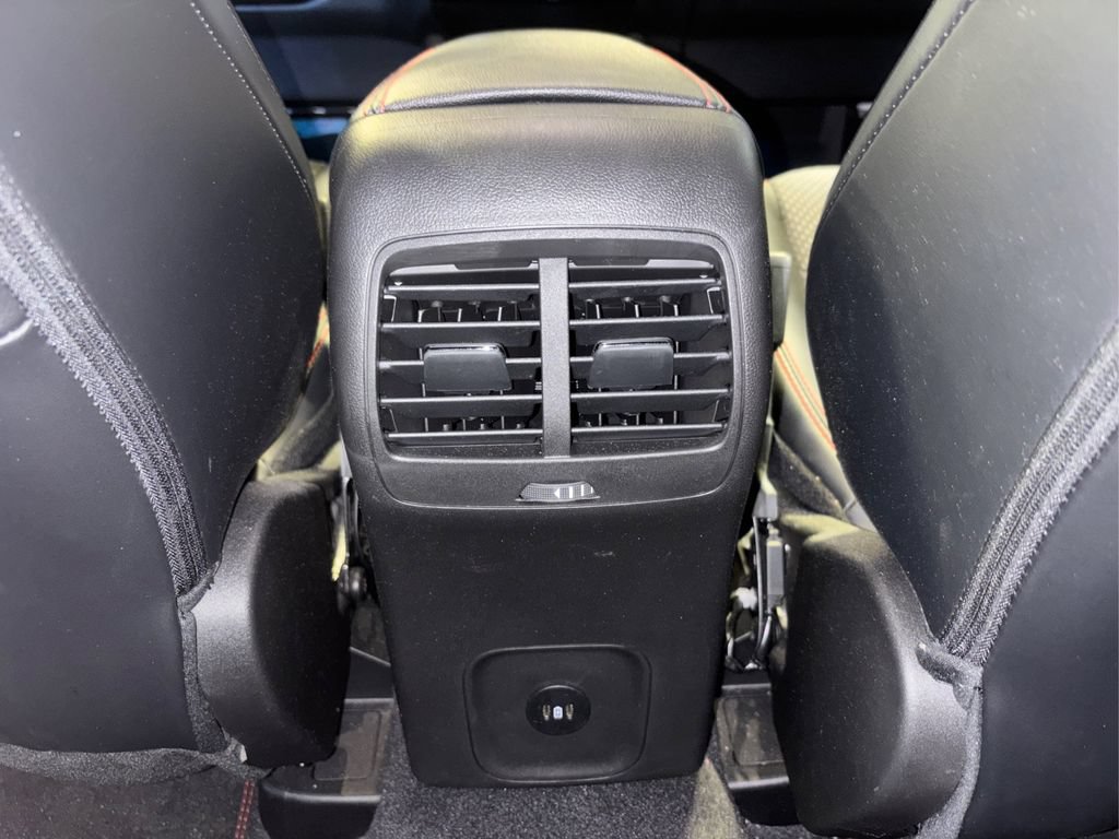 Certified 2023 Ford Escape ST-Line Elite AWD/4WD image 28
