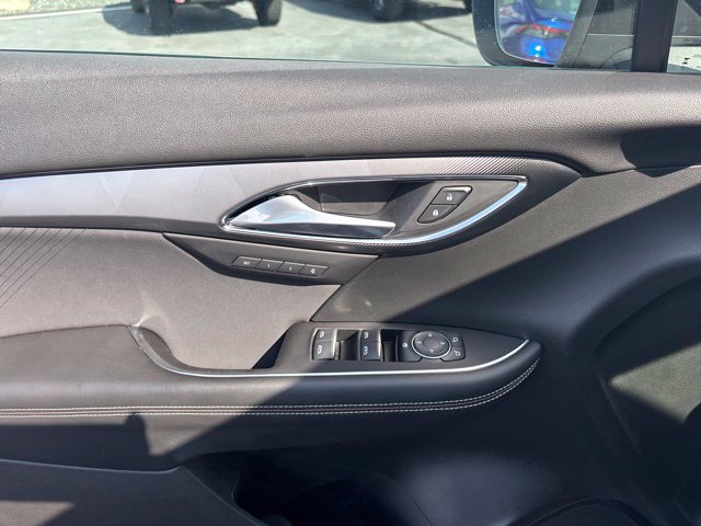 Used 2025 Buick Envision Sport Touring AWD/4WD image 15