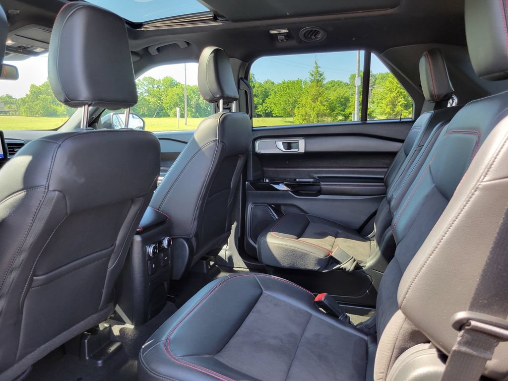 Certified 2023 Ford Explorer ST-Line w/ Class IV Trailer Tow Package AWD/4WD image 22