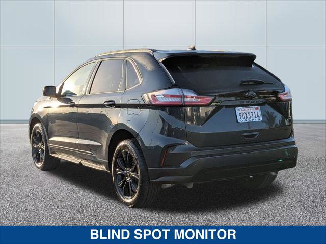 Certified 2022 Ford Edge SE w/ Black Appearance Package AWD/4WD image 3
