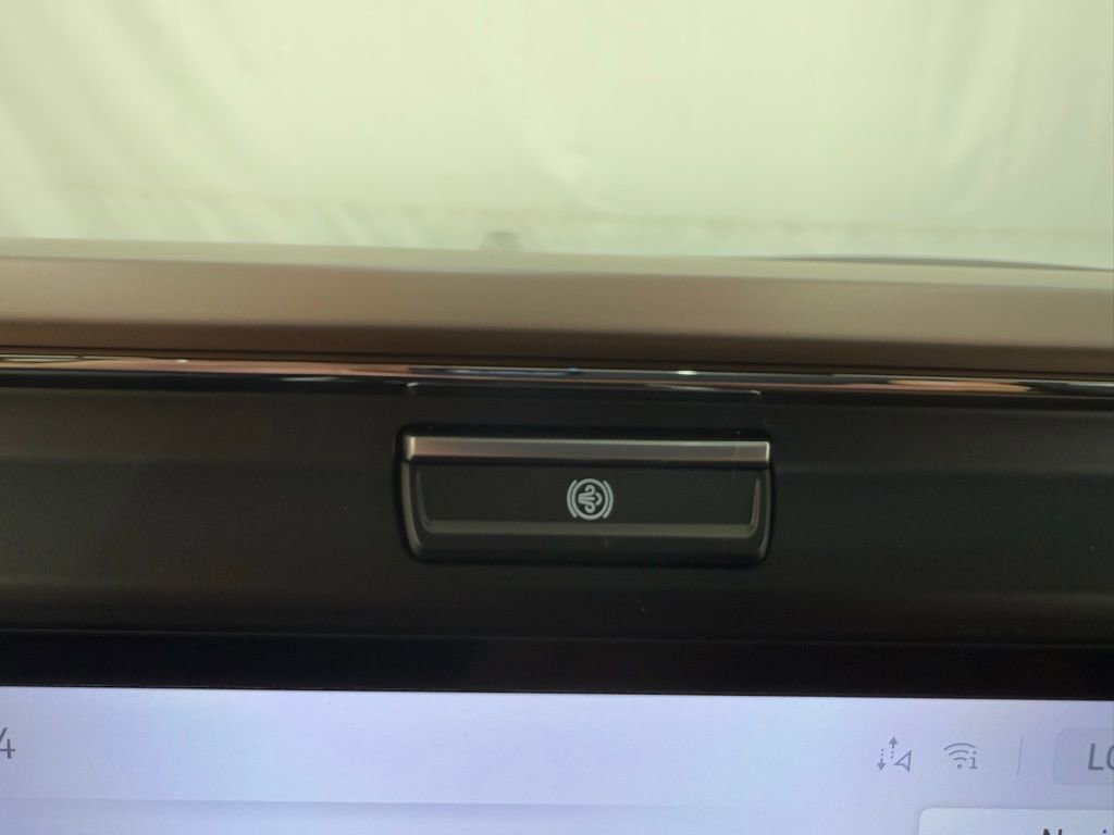 Certified 2025 Ford F450 King Ranch image 36