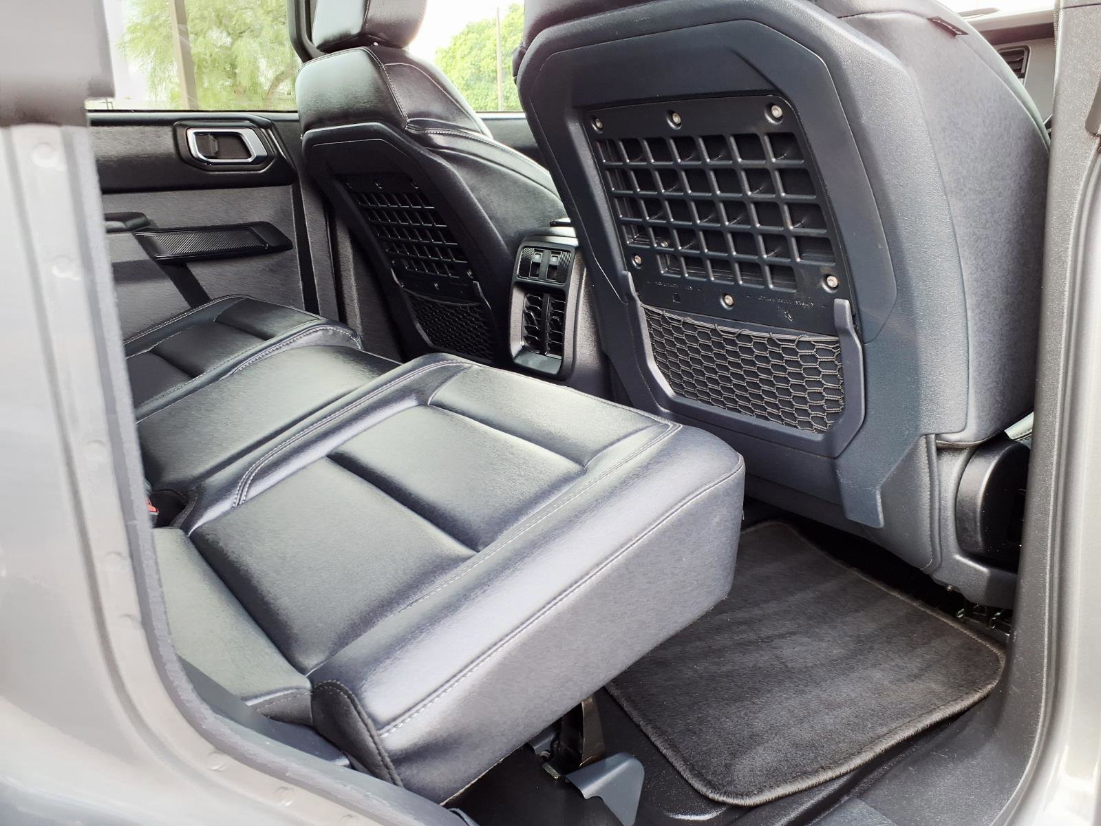 Certified 2025 Ford Bronco Badlands image 13