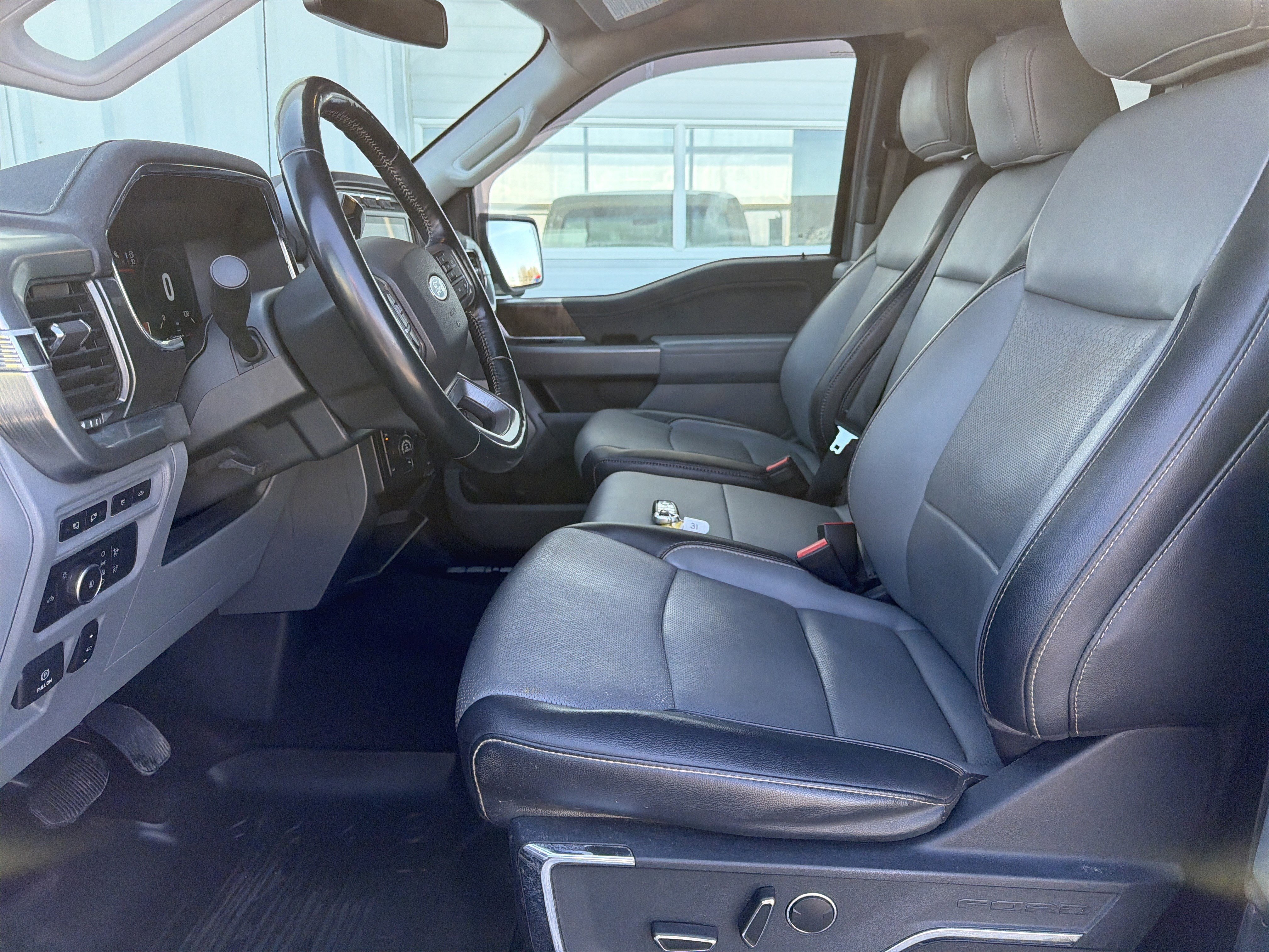 Certified 2021 Ford F150 Lariat image 30