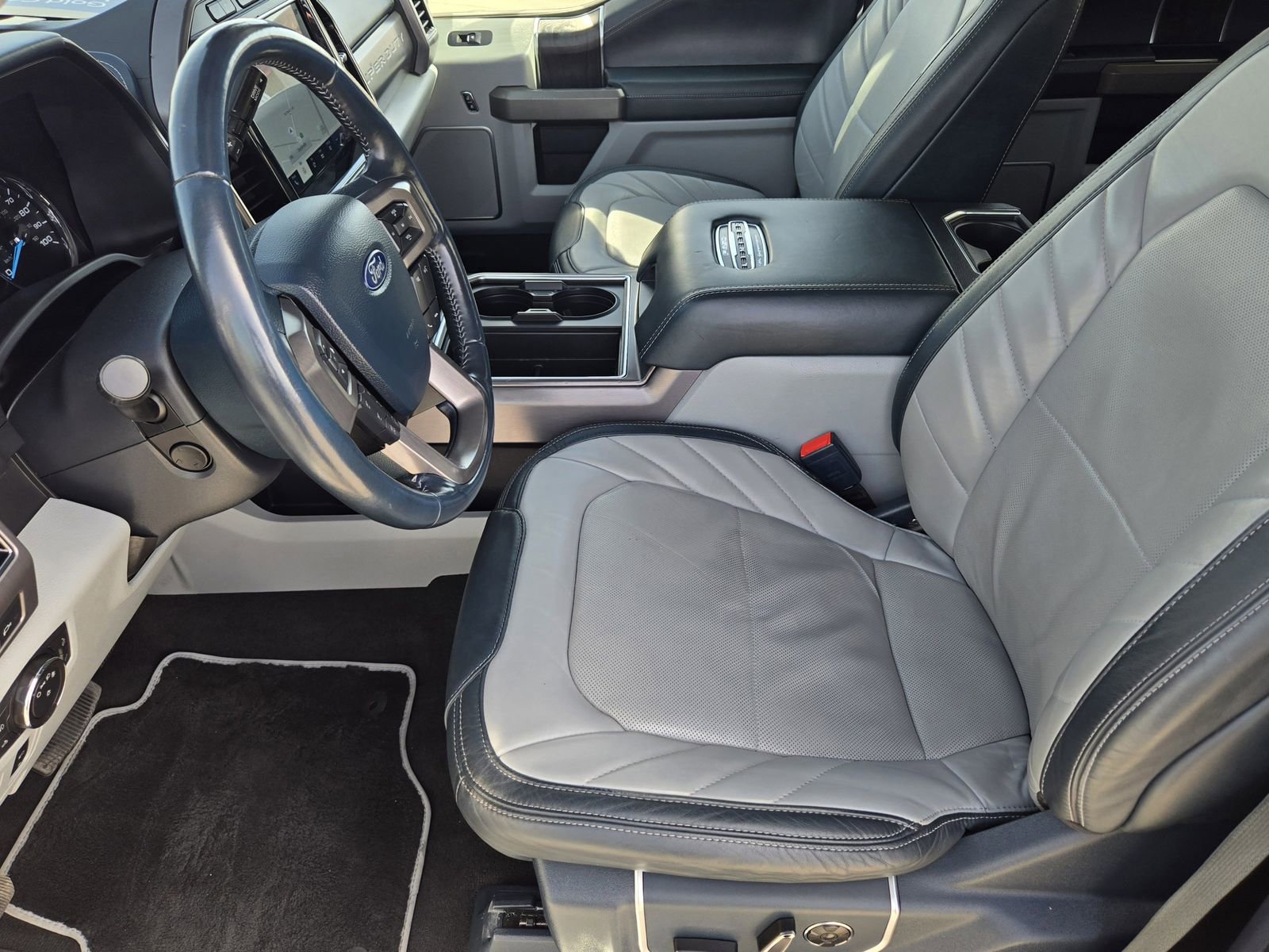 Certified 2022 Ford F450 Limited w/ FX4 Off-Road Package image 14