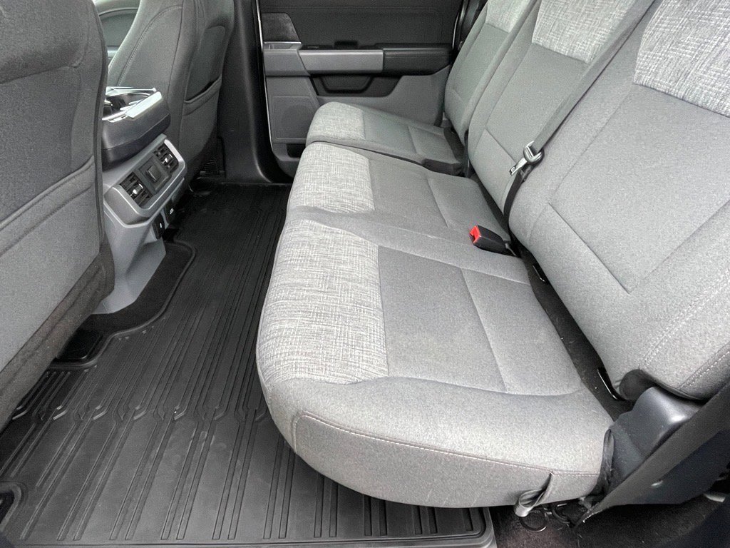 Certified 2021 Ford F150 XLT w/ Equipment Group 302A High image 13