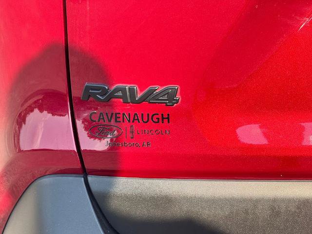 Used 2025 Toyota RAV4 LE FWD image 7