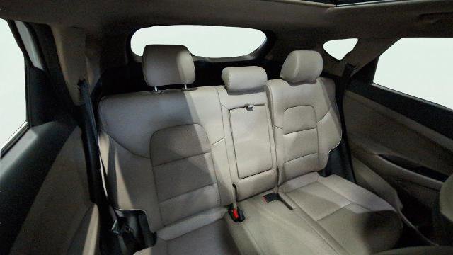 Used 2021 Hyundai Tucson Ultimate w/ Cargo Package AWD/4WD image 19