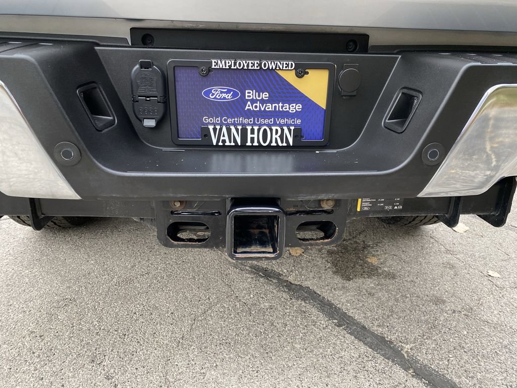 Certified 2022 Ford F350 Lariat w/ Tremor Off-Road Package image 48