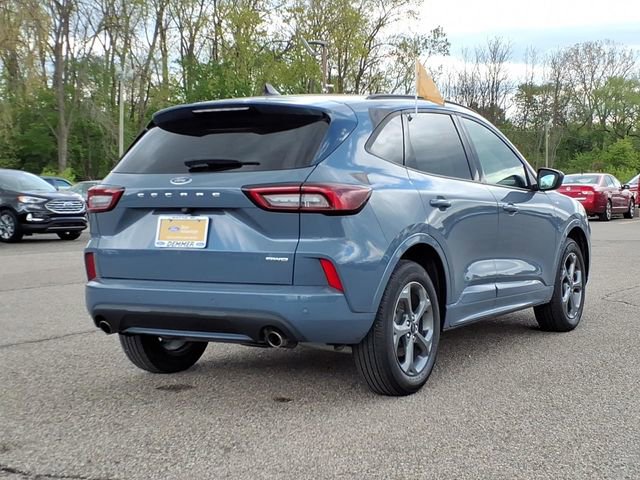 Certified 2024 Ford Escape ST-Line w/ Tech Pack #1 AWD/4WD image 6