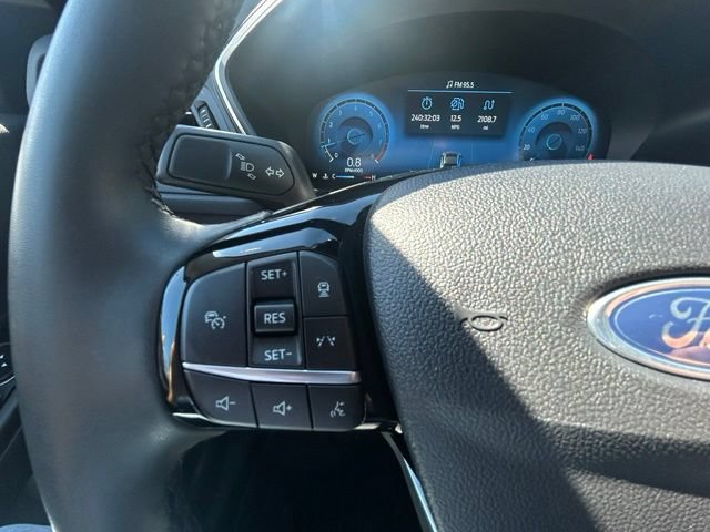 Certified 2023 Ford Escape Platinum w/ Premium Technology Package AWD/4WD image 21