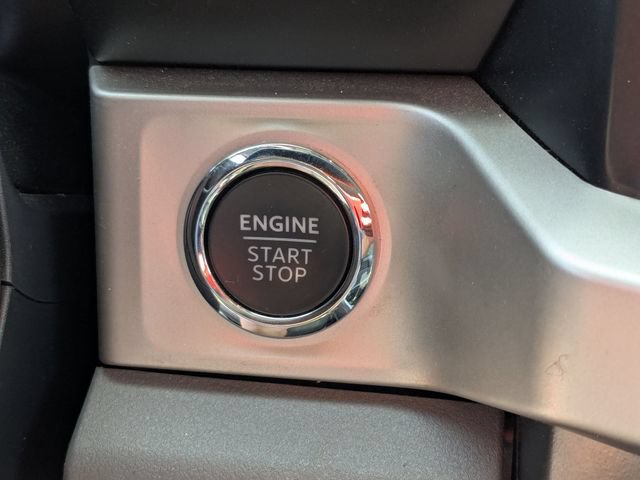 Certified 2024 Ford F250 XLT w/ Tremor Off-Road Package AWD/4WD image 21