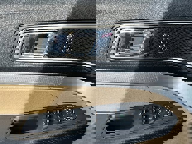 Certified 2017 Ford Explorer XLT image 14