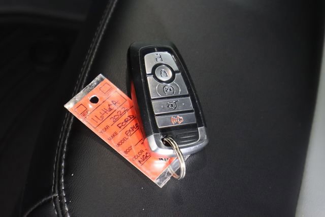 Certified 2022 Ford Explorer XLT w/ Equipment Group 202A image 38