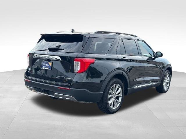Certified 2023 Ford Explorer XLT w/ Equipment Group 202A AWD/4WD image 6