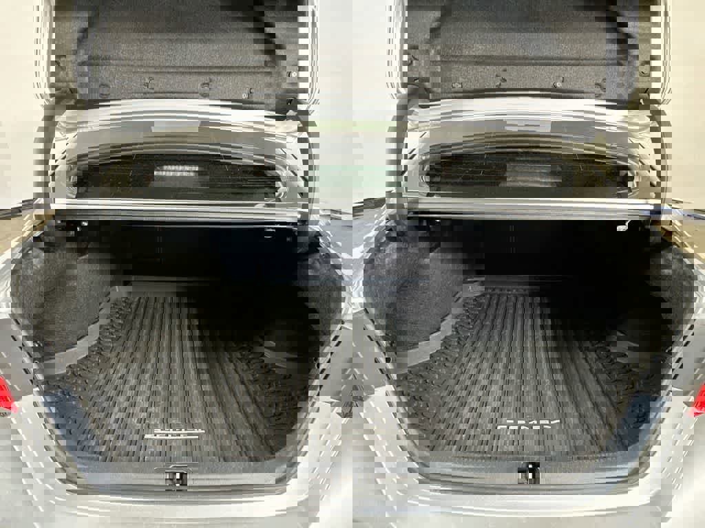 Used 2023 Toyota Camry XSE w/ Blackout Package (TMS) FWD image 21