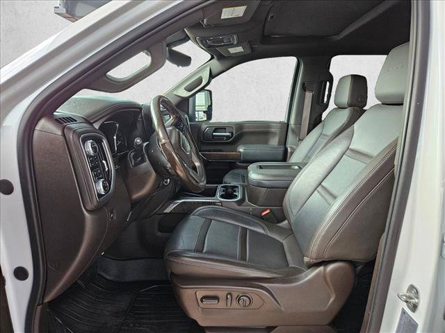 Used 2021 GMC Sierra 3500 Denali w/ Denali Ultimate Package AWD/4WD image 13