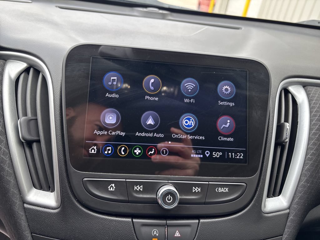 Used 2023 Chevrolet Malibu LT FWD image 18