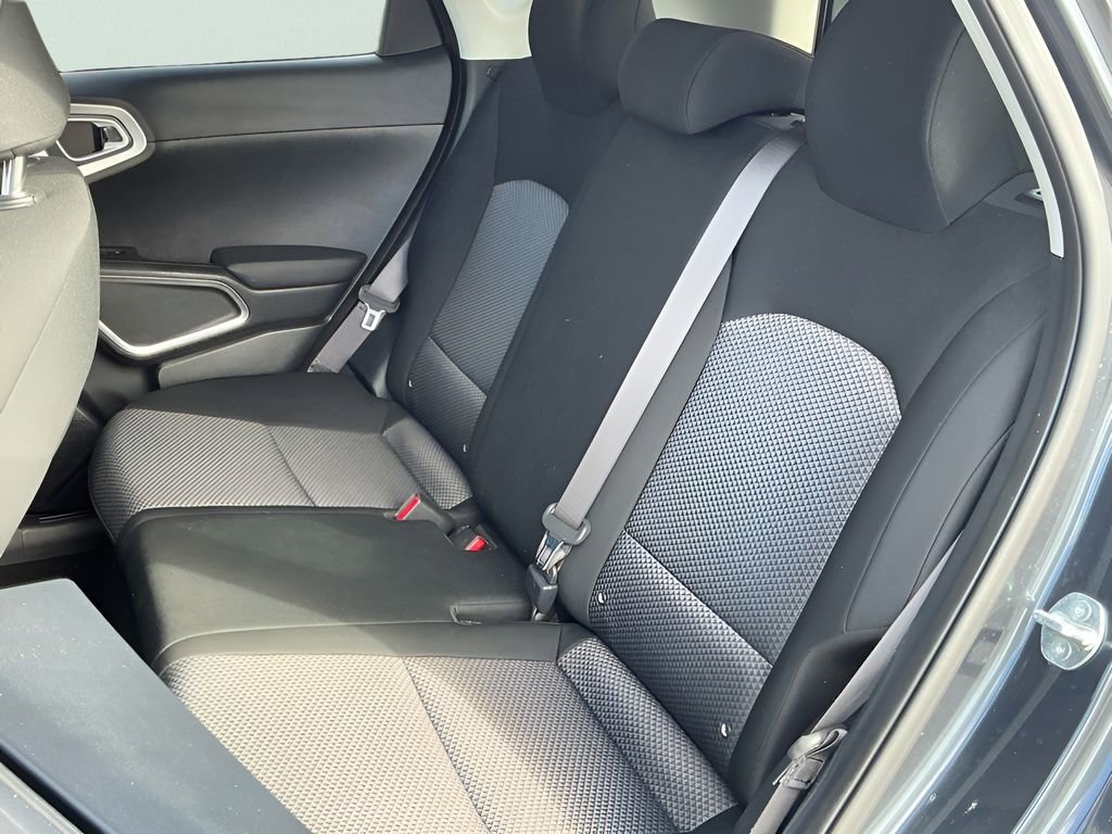 Used 2024 Kia Soul LX w/ Option Group 015 image 24