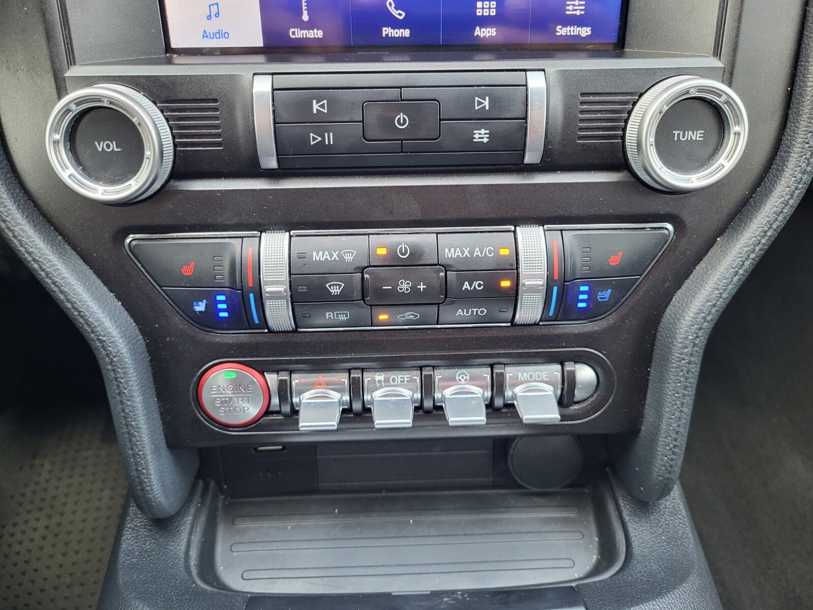 Certified 2022 Ford Mustang Premium RWD image 22