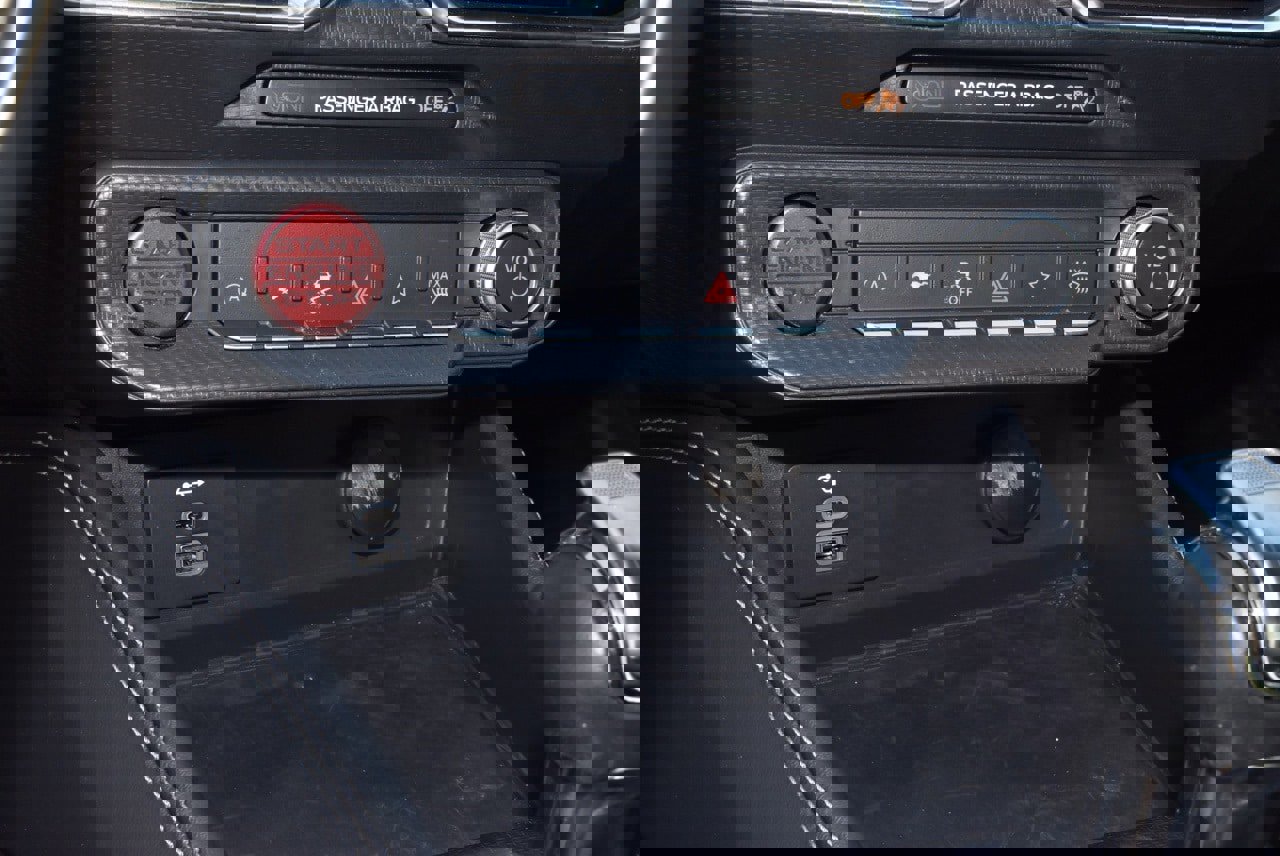 Certified 2025 Ford Mustang GT Premium image 29