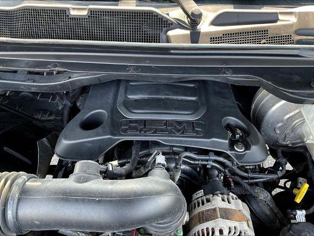 Used 2019 RAM 1500 Laramie AWD/4WD image 32
