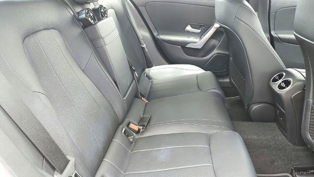 Used 2025 Mercedes-Benz CLA 250 image 35