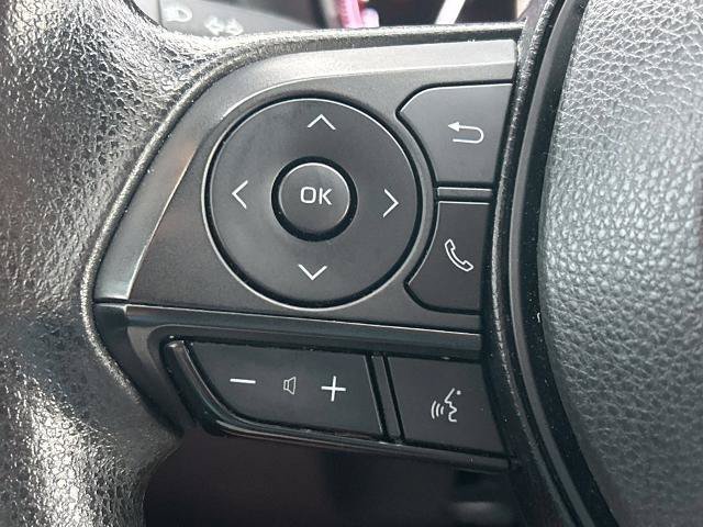 Used 2025 Toyota RAV4 XLE FWD image 27