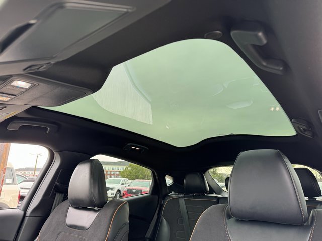 Certified 2023 Ford Mustang Mach-E GT image 31