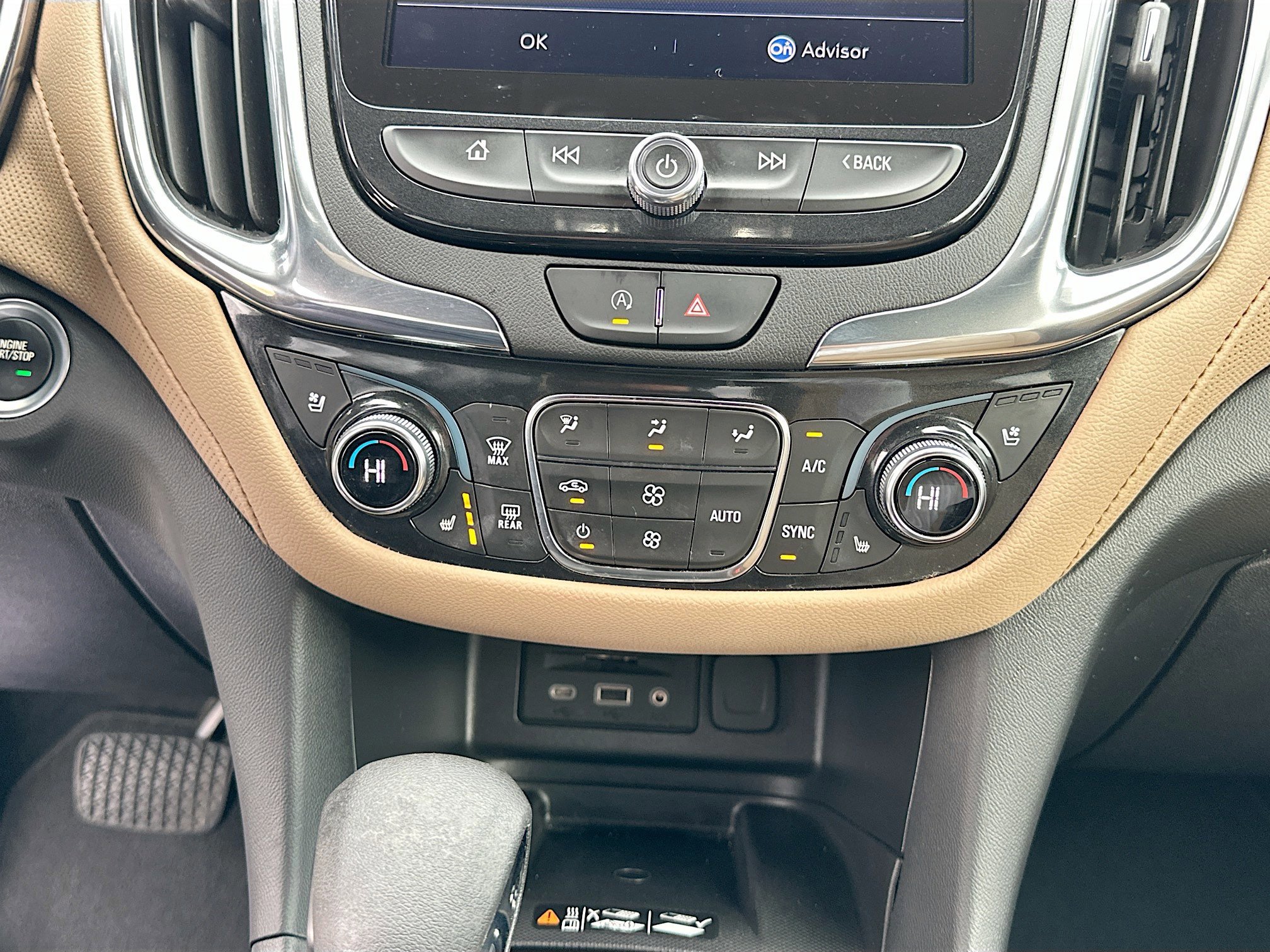 Used 2022 Chevrolet Equinox Premier image 16