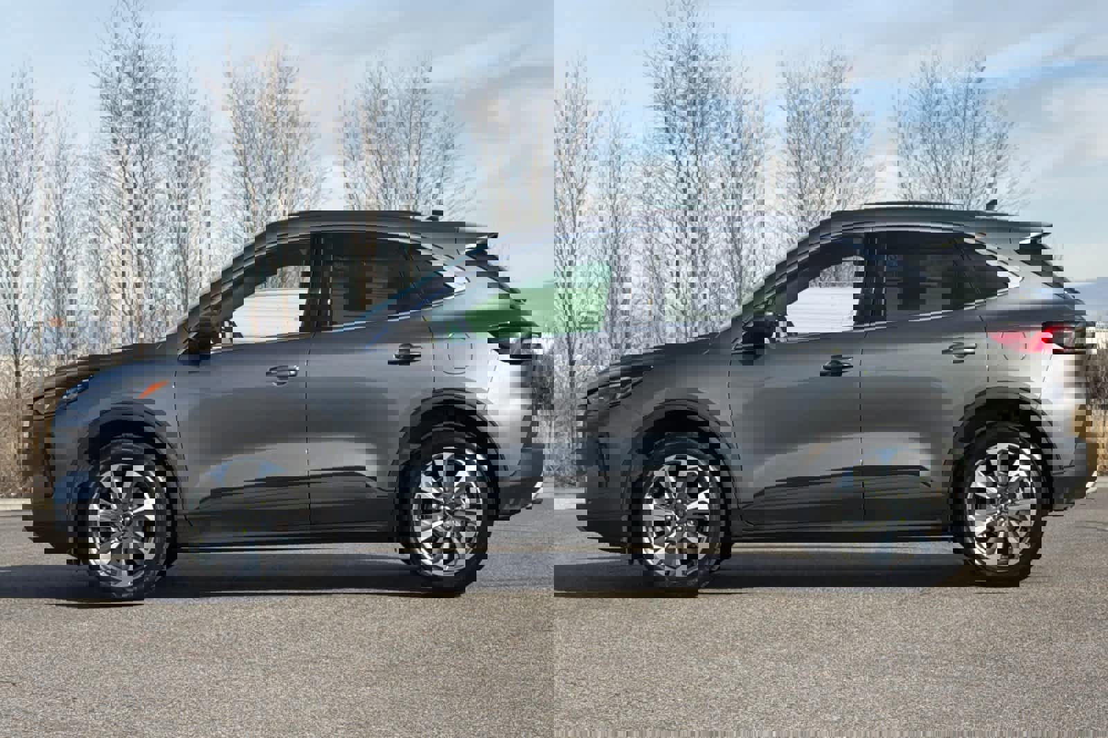 Certified 2024 Ford Escape Platinum image 2