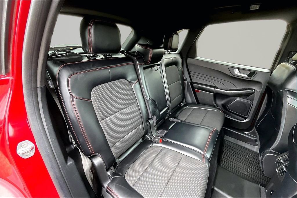 Certified 2023 Ford Escape ST-Line w/ Tech Pack #1 image 27