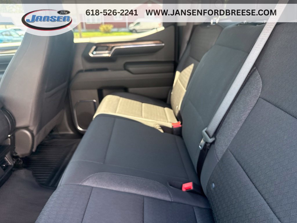Used 2024 Chevrolet Silverado 1500 LT AWD/4WD image 28