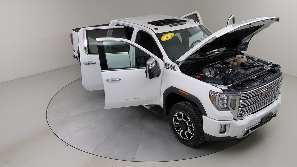 Used 2023 GMC Sierra 2500 Denali w/ Technology Package AWD/4WD image 47
