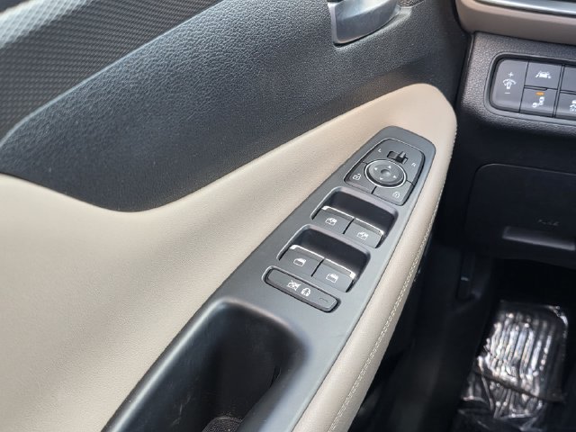 Used 2020 Hyundai Santa Fe Limited FWD image 17