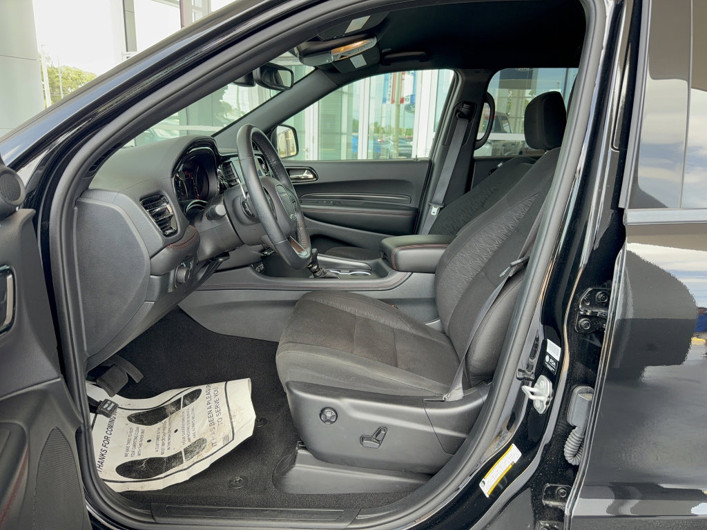 Used 2025 Dodge Durango GT w/ Blacktop Package RWD image 12