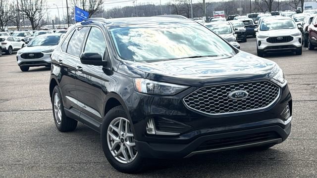 Certified 2023 Ford Edge SEL w/ Convenience Package image 8