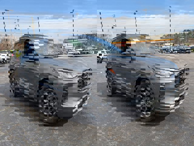 Certified 2024 Ford Escape ST-Line w/ Tech Pack #1 image 8