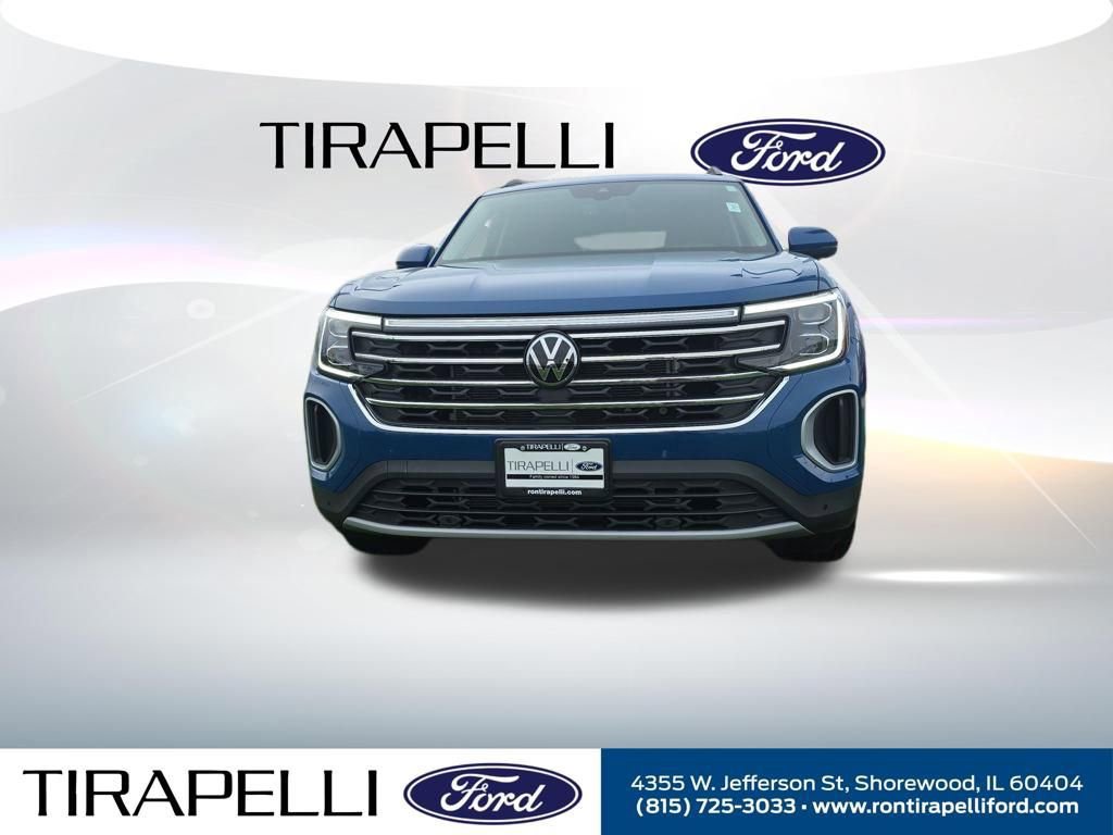 Used 2025 Volkswagen Atlas SE AWD/4WD image 8