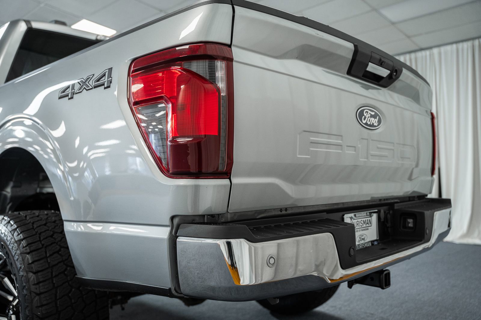 Certified 2024 Ford F150 XLT w/ Tow/Haul Package image 5