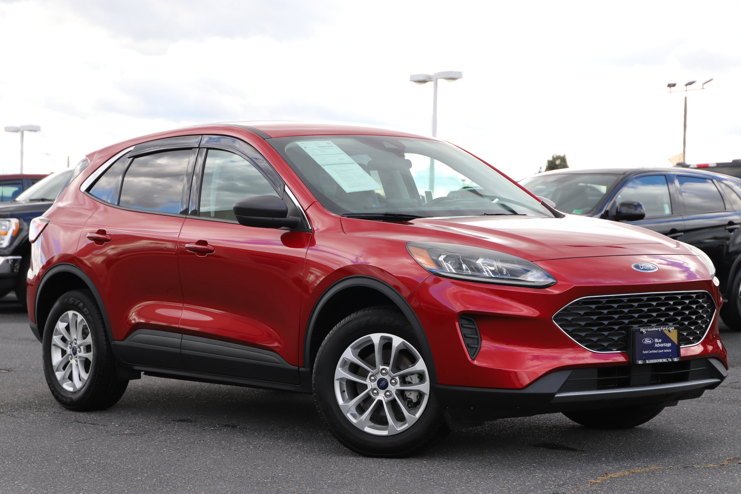Certified 2022 Ford Escape SE w/ Convenience Package image 1