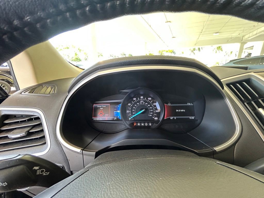 Certified 2020 Ford Edge SEL w/ Cold Weather Package FWD image 38