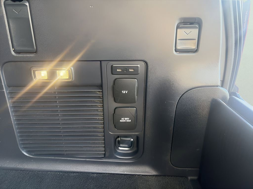 Certified 2025 Ford Expedition Max Active AWD/4WD image 6