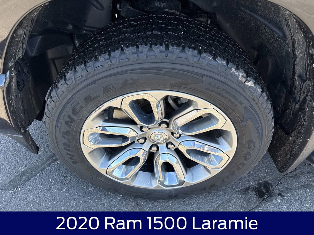 Used 2020 RAM 1500 Laramie w/ Sport Appearance Package AWD/4WD image 13
