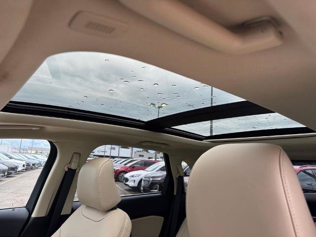 Certified 2024 Ford Edge SEL w/ Convenience Package AWD/4WD image 8