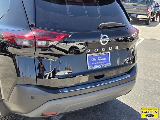 Used 2021 Nissan Rogue SV FWD image 6