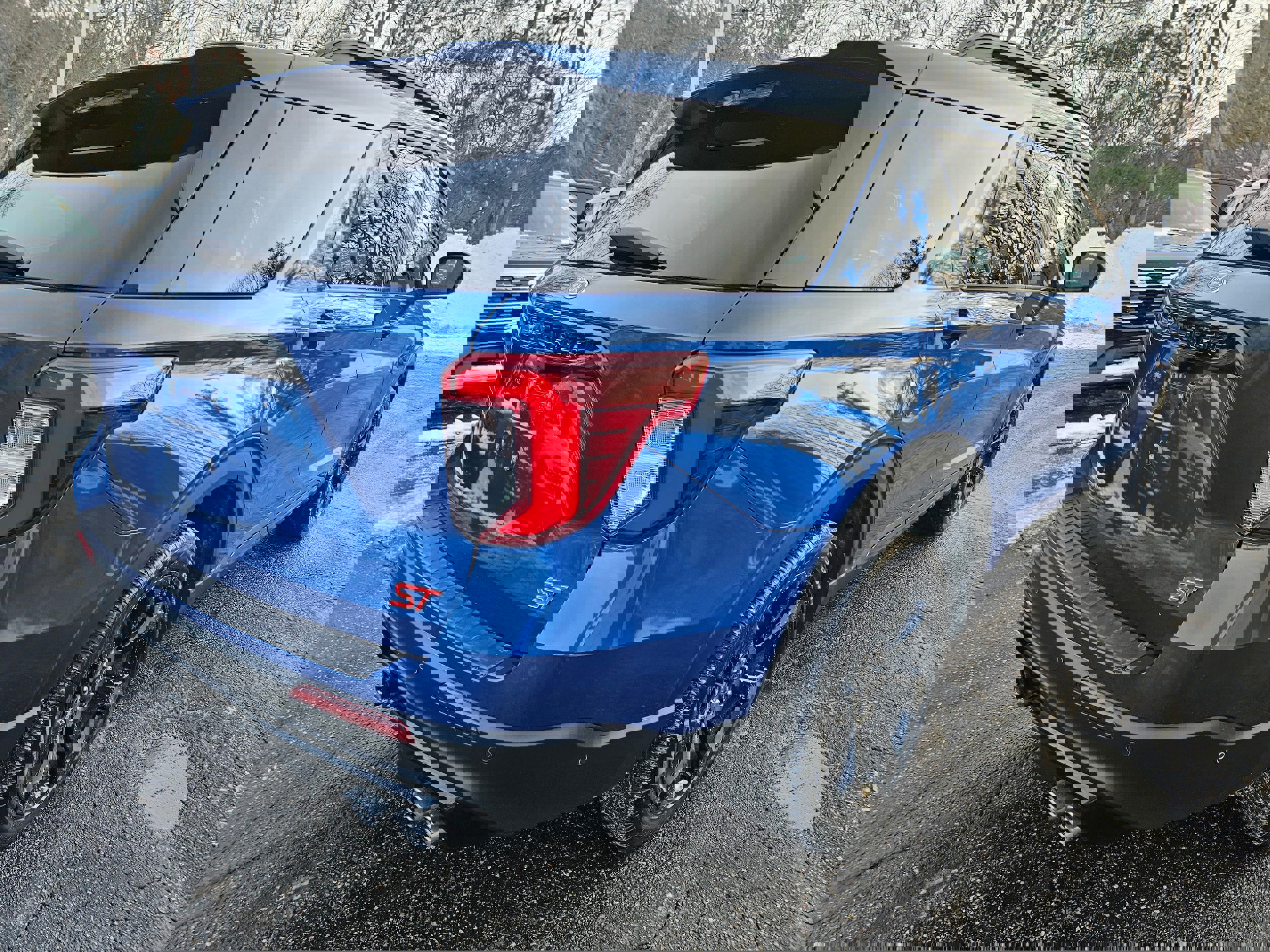 Certified 2023 Ford Explorer ST w/ Equipment Group 401A image 3