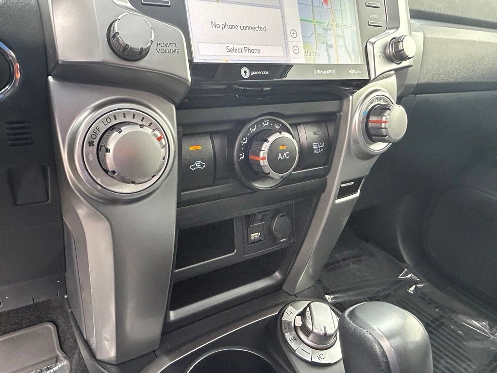 Used 2021 Toyota 4Runner SR5 Premium w/ Moonroof Package AWD/4WD image 36